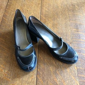Nine West dress shoes